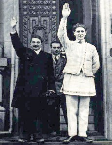 Liderul Miscarii Legionare din Romania, Corneliu Zelea Codreanu (dreapta)